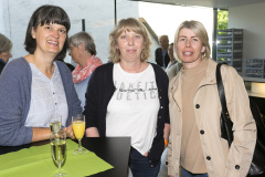 Rankweil am 29.4.2022 10 Jahre Verein Wundmanagement Vorarlberg und 20 Jahre Dermatologie im LKH Landeskrankenhaus Feldkirch. Gruppenfoto mit Dir. Gerald Fleisch, LR Martina Ruescher, Prim. Strohal, Gilbert Haemmerle, aus Innsbruck Dr. Schmuth Matthias. Redner  Dr. Eberlein Thomas