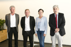 Rankweil am 29.4.2022 10 Jahre Verein Wundmanagement Vorarlberg und 20 Jahre Dermatologie im LKH Landeskrankenhaus Feldkirch. Gruppenfoto mit Dir. Gerald Fleisch, LR Martina Ruescher, Prim. Strohal, Gilbert Haemmerle, aus Innsbruck Dr. Schmuth Matthias. Redner  Dr. Eberlein Thomas